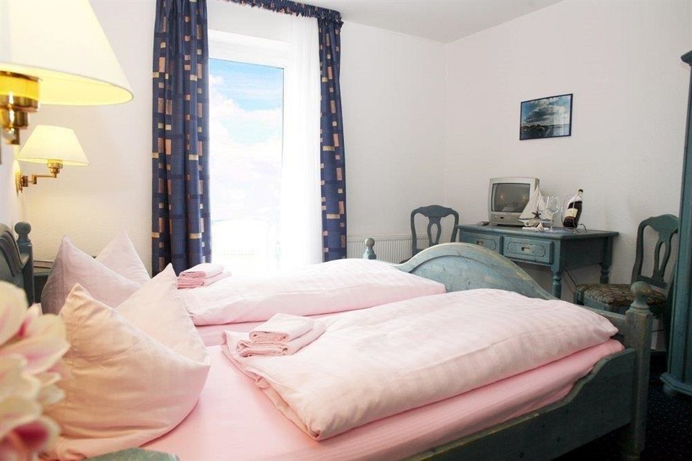 Haffidyll Garni Hotel Rerik Ngoại thất bức ảnh